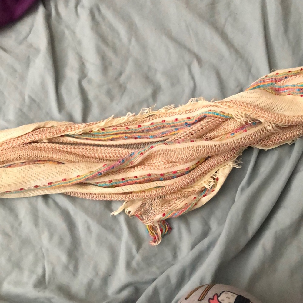 Multicolored scarf